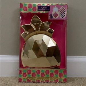 Tarte Pineapple of my eye Makeup set